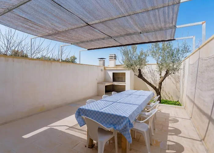 Holiday home Silvanella Sant Isidoro (Apulia)